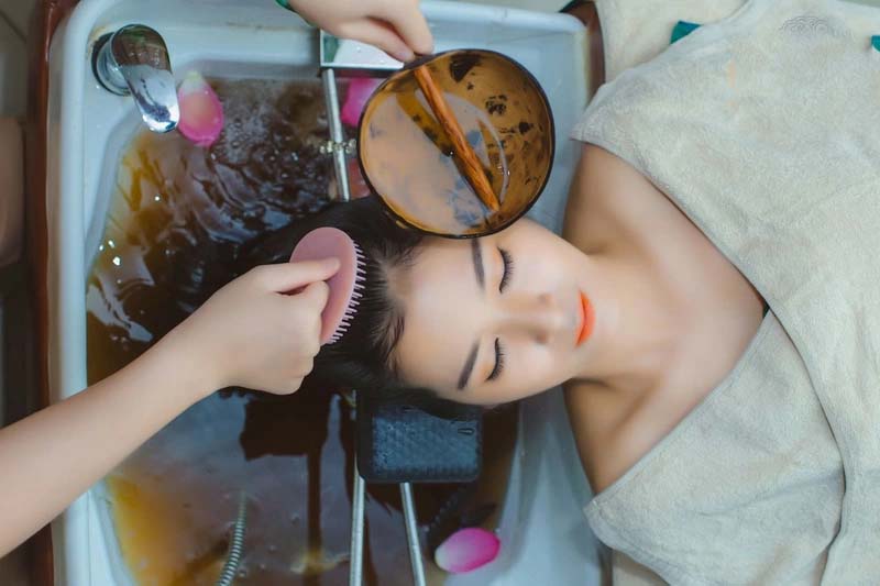 Khám phá nguồn gốc và lợi ích của gội đầu dưỡng sinh tại Lady Spa Phước Tân